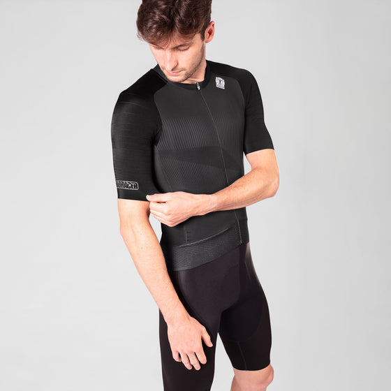 Tricota Hombre Ultralight Black BIORACER